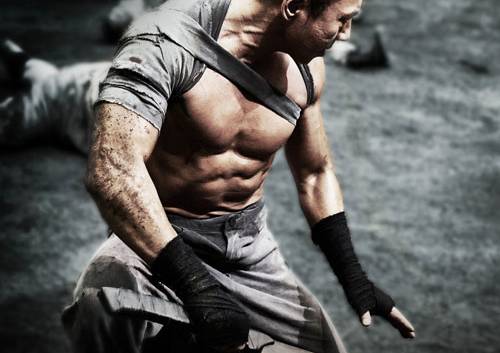 فیلم سینمایی انتقامجو  Revenger 2018 دوبله فارسی بدون  سانسور