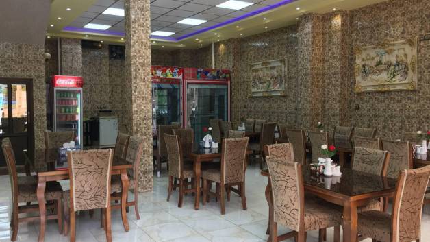 فروش رستوران اکازیون بر جاده لاهیجان